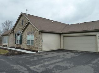 1931 Fairways Dr, Streetsboro, OH 44241