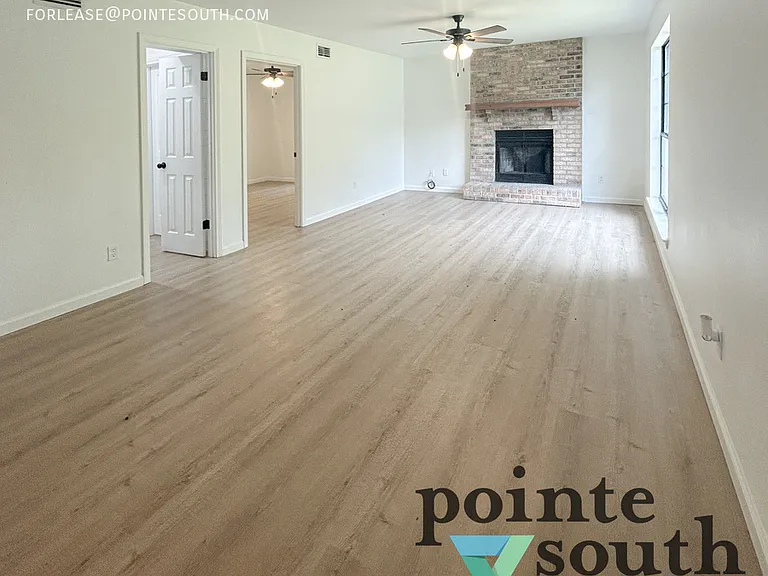 10080 Bayhaven Dr #101 — Photo 2