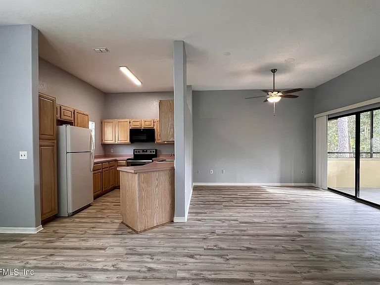 10150 Belle Rive Blvd #904 — Photo 5