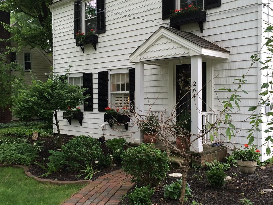 264 Glenwood St SW, North Canton, OH 44720 Zillow