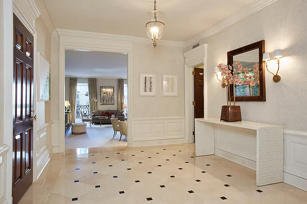 Sold by Sotheby's International Realty | media 15