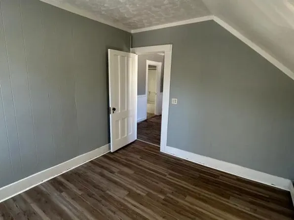 59 Dwight St Floor 3, New Britain, CT 06051