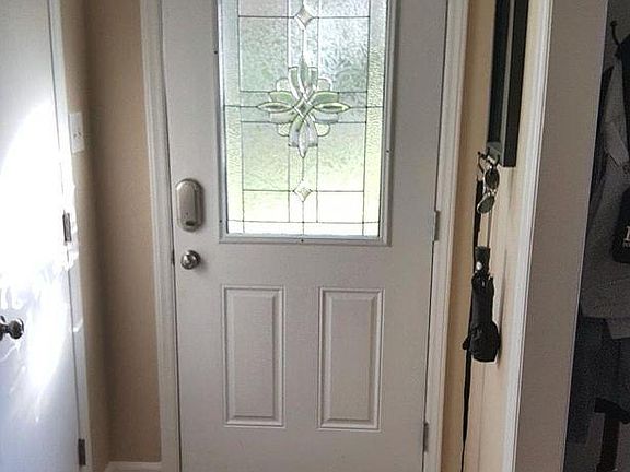 5th image of 1329 Fox Run Dr