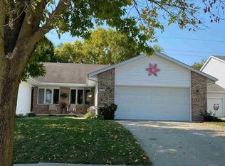 4301 Pickfair Rd, Springfield, IL 62703