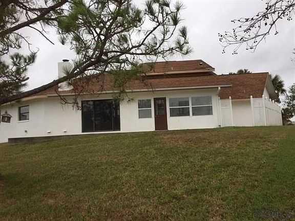 3rd image of 10 Chestnut Ct