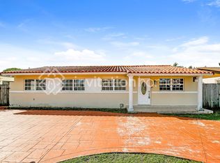 10310 SW 4th St, Sweetwater, FL 33174