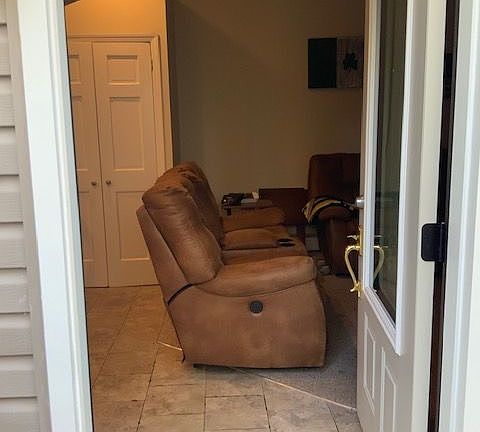 2nd image of 312 Preston Ave