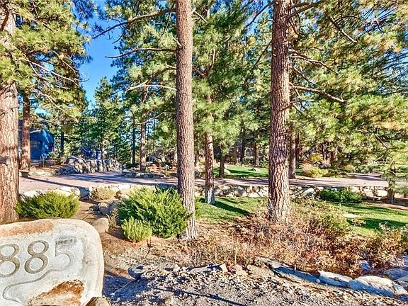 2nd image of 885 Hill Ln