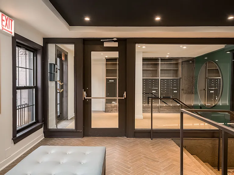 620 W. Surf St. — Photo 6