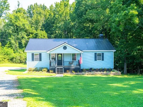 295 Perkins Cir, Cumming, GA 30028