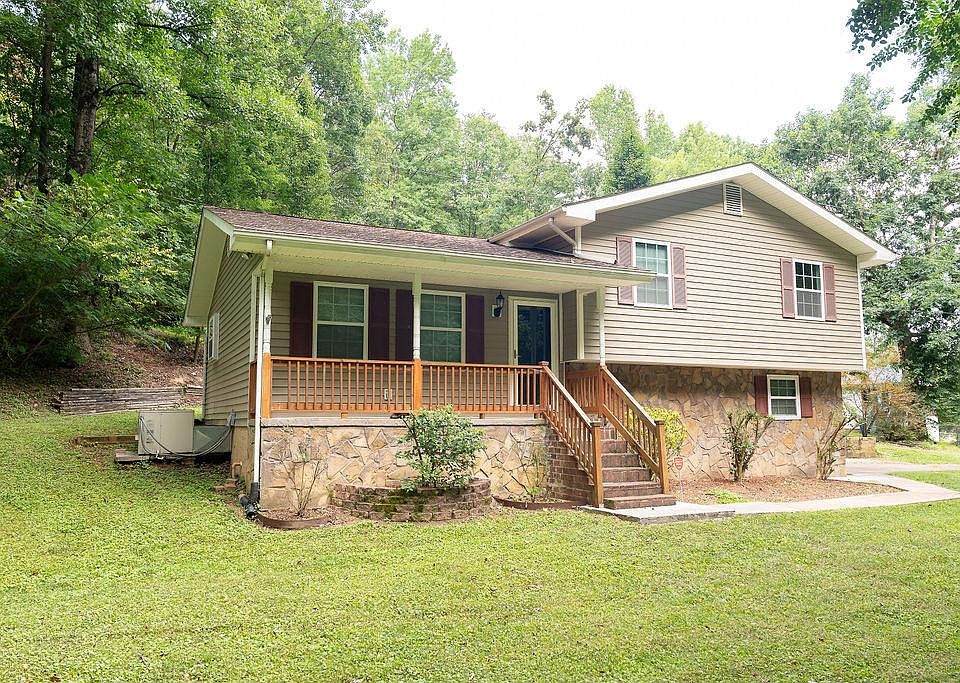 Welcome to 703 Pan Gap Rd.