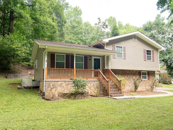 703 Pan Gap Rd, Chattanooga, TN 37419