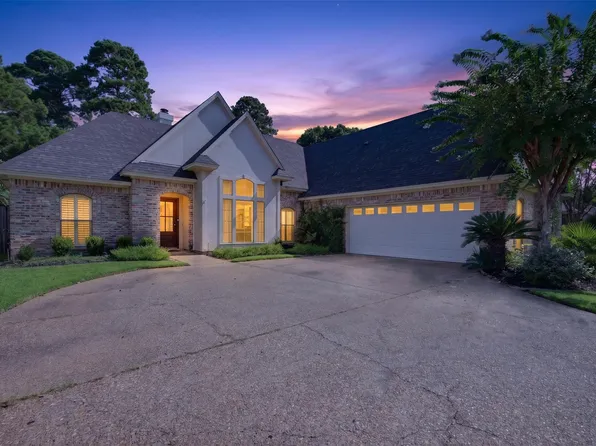 440 Grand Oaks Dr, Shreveport, LA 71106