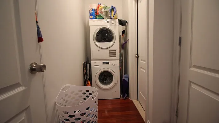 Rented by Nooklyn NYC LLC | media 42