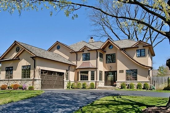 1st image of 943 Forestway Dr