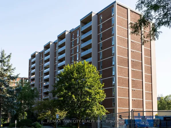 1966 Main St W, Hamilton, ON L8S 1J6