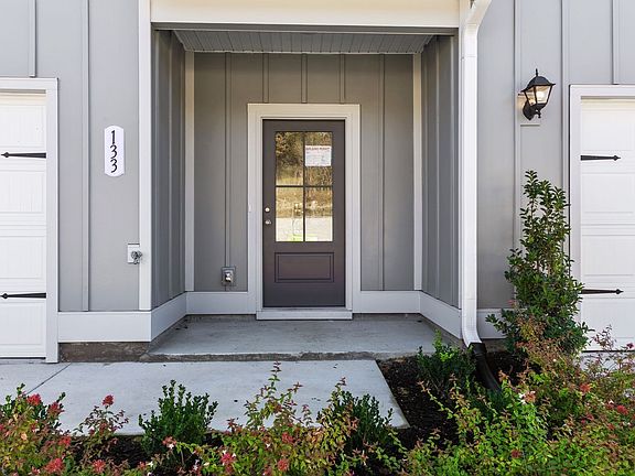 3rd image of 133 Ironhorse Way Lot 82