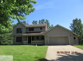 6729 S Williams Rd, Saint Johns, MI 48879