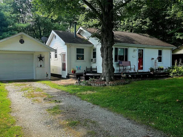 4677 Davidson Rd, Smiths Creek, MI 48074