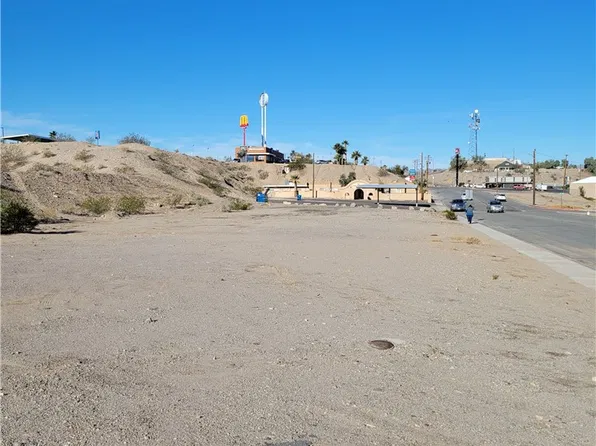 1 H St, Needles, CA 92363