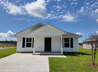 6525 Firefly Dr, Milton, FL 32583