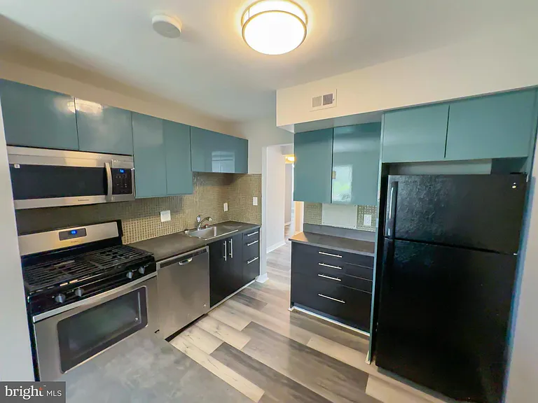 5537 Green Mountain Cir #4 — Photo 12