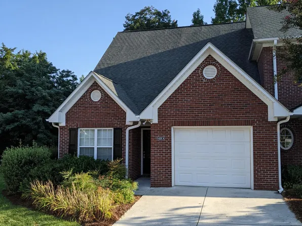 1425 A New Garden Rd, Greensboro, NC 27410