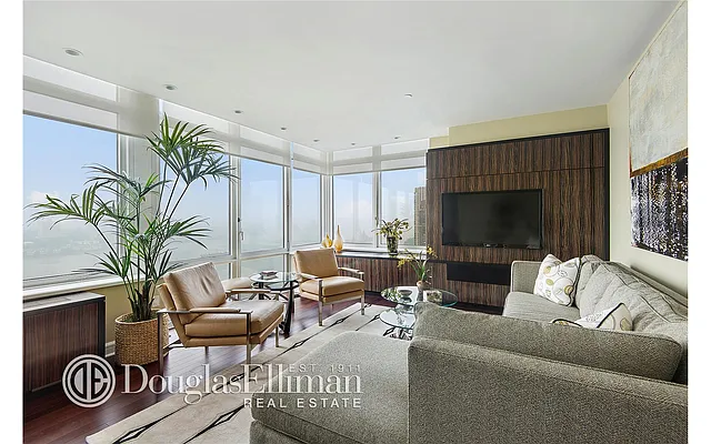 Sold by Douglas Elliman | media 10