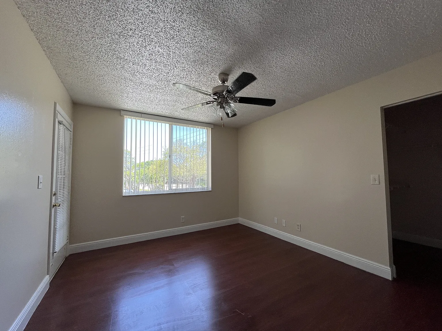 4015 W McNab Rd — Photo 3