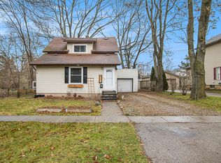 610 E Washington St, Howell, MI 48843