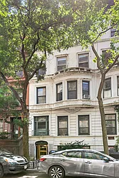 18 West 69th Street