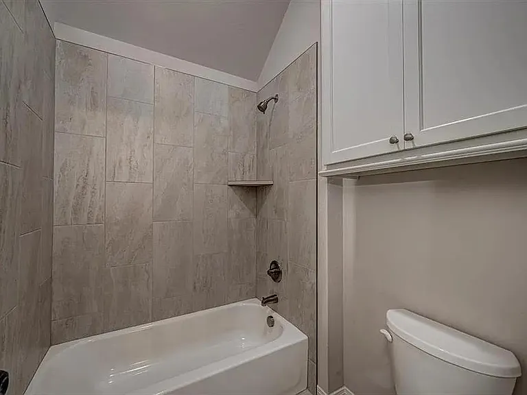 11616 NW 104th St — Photo 30