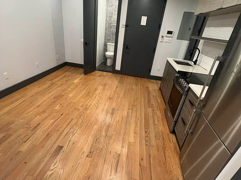 203 Rochester Ave #4B — Photo 10