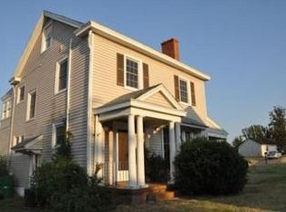 1523 Blossum Ln, Petersburg, VA 23803