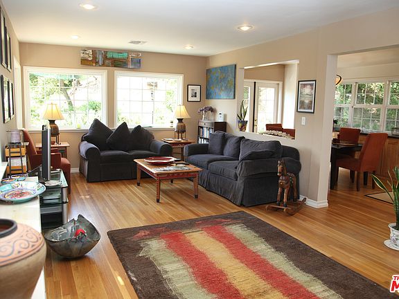 5th image of 10207 Seabury Ln