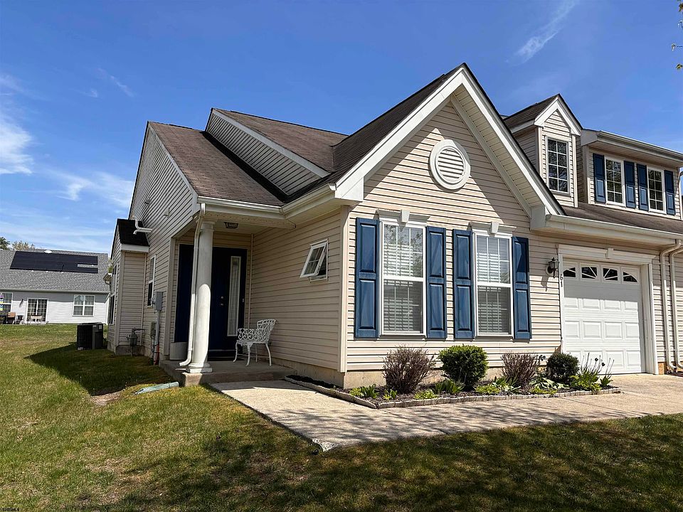 1st image of 61 Sorrentino Way