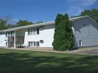 2105 Stevens Rd, Albert Lea, MN 56007