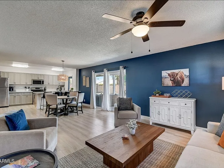 1015 E Concorda Dr — Photo 7