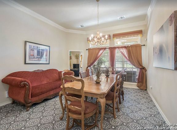 4th image of 6734 Grove Creek Dr