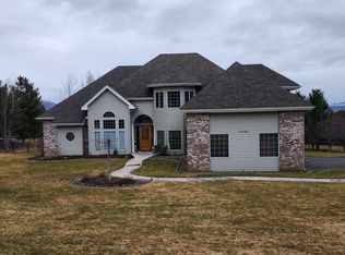 9462 Greenbriar Dr, Klamath Falls, OR 97603