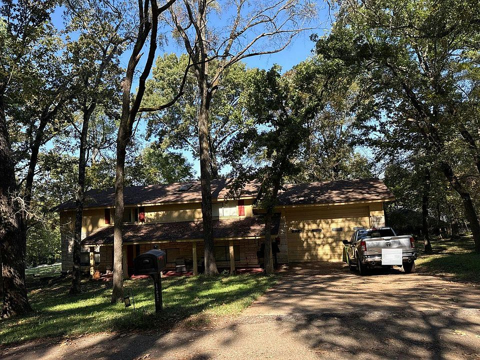 1st image of 17932 Whispering Pines Rd