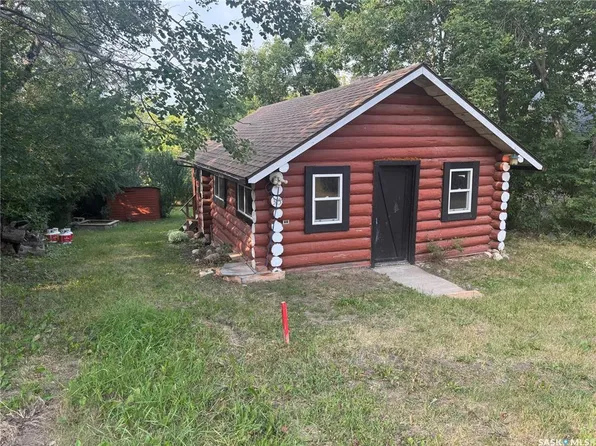 315 Evenson Ave, Manitou Beach, SK S0K 4T1
