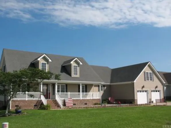 989 Bateman Dr, Elizabeth City, NC 27909