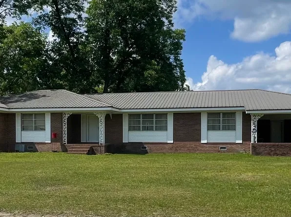 141 N Railroad Ave, Chauncey, GA 31011