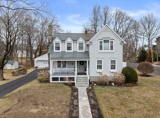 83 Grove St, Trumbull, CT 06611