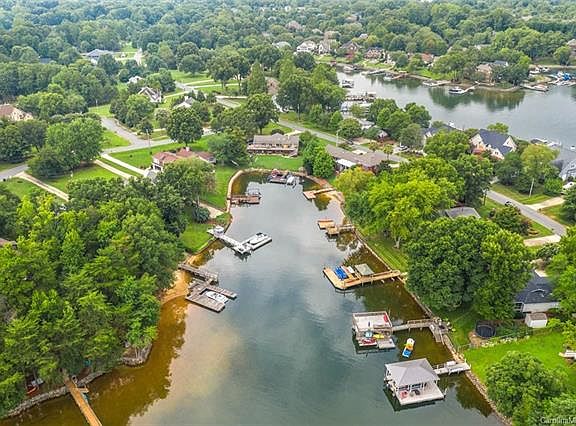 4th image of 21308 Norman Shores Dr