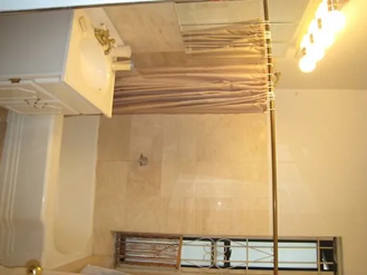 Rented by Metropolitan Equities | media 8