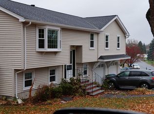 12 Mountain View Way, Burlington, MA 01803