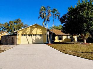 10192 Shade Tree CT, BONITA SPRINGS, FL 34135