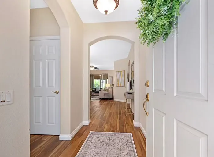 3729 Coldwater Dr — Photo 2